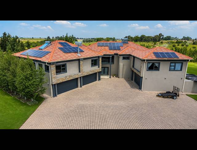 4 BEDROOM HOUSE FOR SALE IN THREE RIVERS EAST